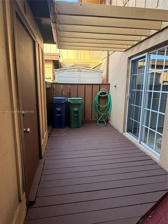 For Rent: $3,200 (3 beds, 2 baths, 1500 Square Feet)