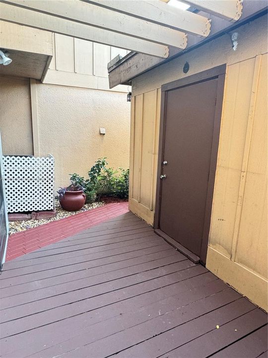 For Rent: $3,200 (3 beds, 2 baths, 1500 Square Feet)