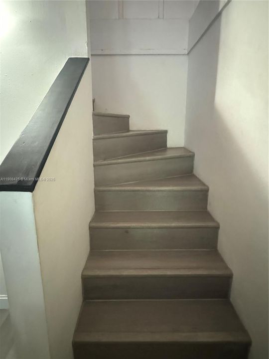 For Rent: $3,200 (3 beds, 2 baths, 1500 Square Feet)