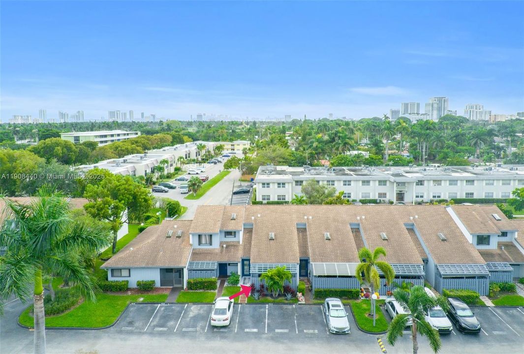 Active With Contract: $420,000 (2 beds, 2 baths, 1241 Square Feet)