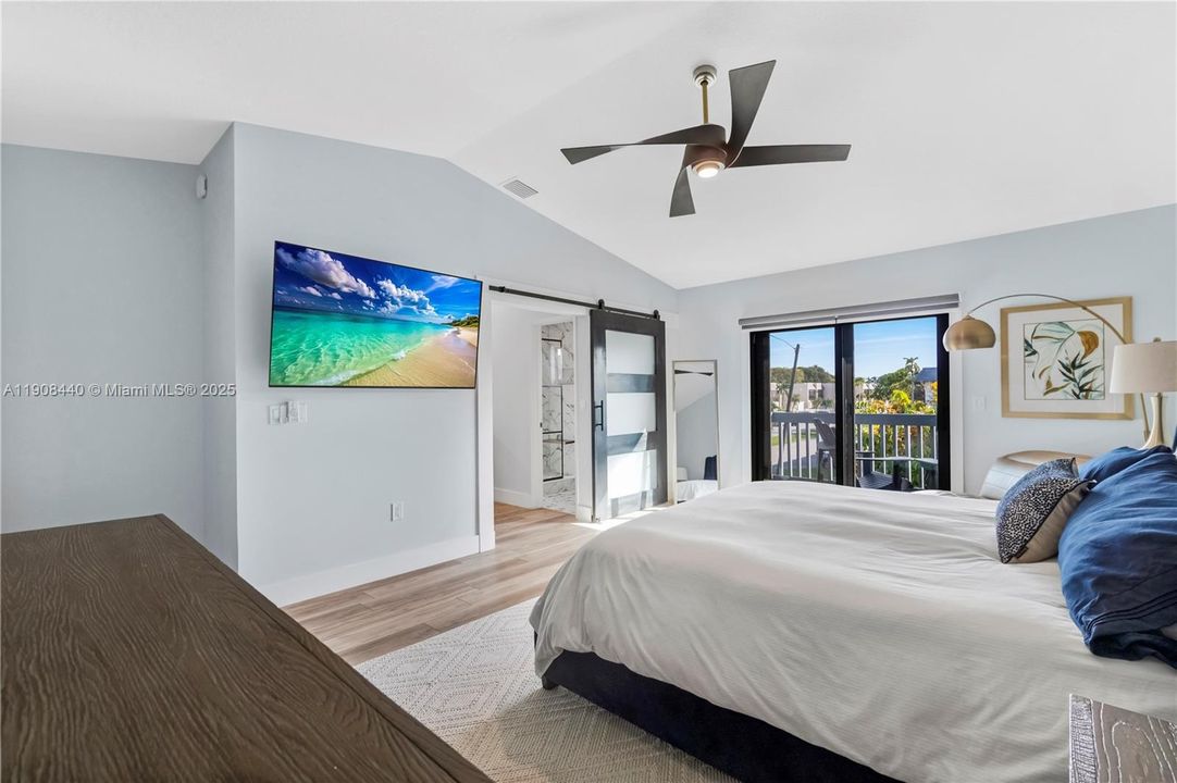 Active With Contract: $420,000 (2 beds, 2 baths, 1241 Square Feet)