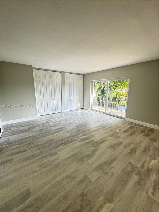 合同活跃: $2,850 (3 贝兹, 2 浴室, 1500 平方英尺)