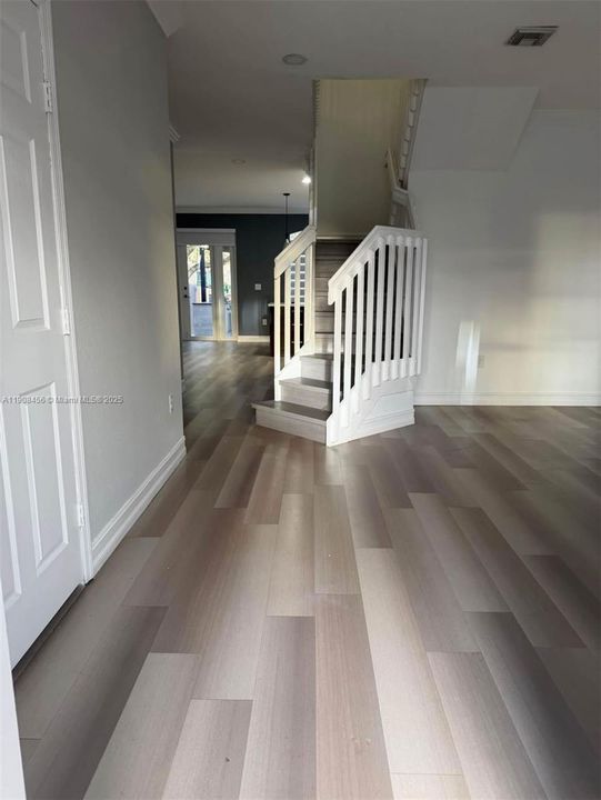 Active With Contract: $3,400 (4 beds, 3 baths, 1777 Square Feet)