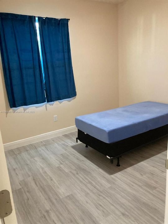 For Rent: $1,450 (2 beds, 1 baths, 0 Square Feet)