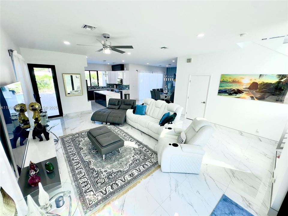 Active With Contract: $5,590 (3 beds, 3 baths, 2400 Square Feet)