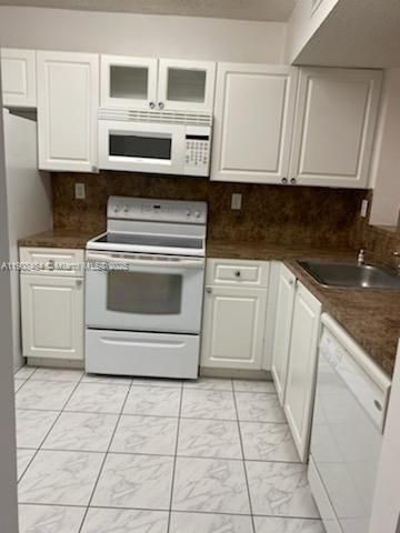 Recently Rented: $2,350 (2 beds, 2 baths, 970 Square Feet)