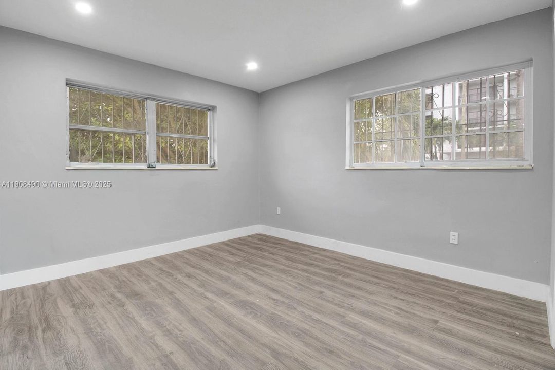 Active With Contract: $715,000 (0 beds, 0 baths, 2594 Square Feet)