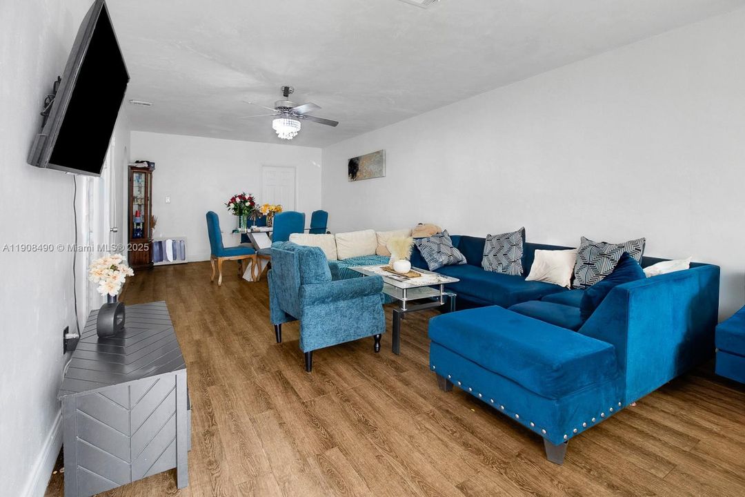 Active With Contract: $715,000 (0 beds, 0 baths, 2594 Square Feet)