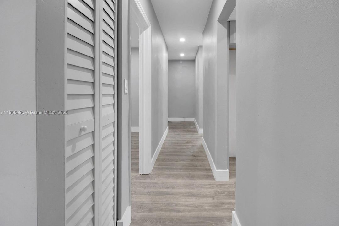 Active With Contract: $715,000 (0 beds, 0 baths, 2594 Square Feet)