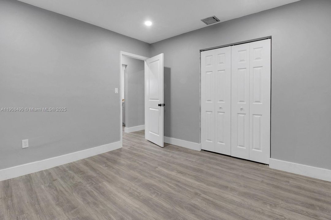 Active With Contract: $715,000 (0 beds, 0 baths, 2594 Square Feet)