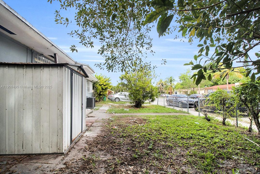 Active With Contract: $715,000 (0 beds, 0 baths, 2594 Square Feet)