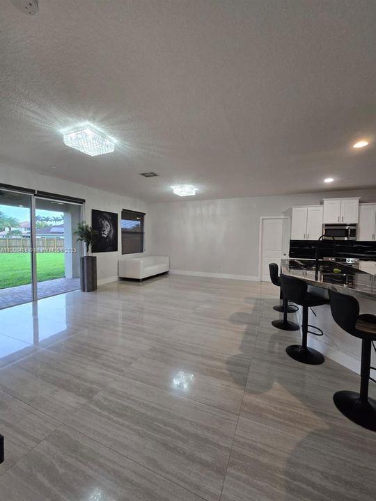 На продажу: $985,000 (3 спален, 2 ванн, 2275 Квадратных фут)