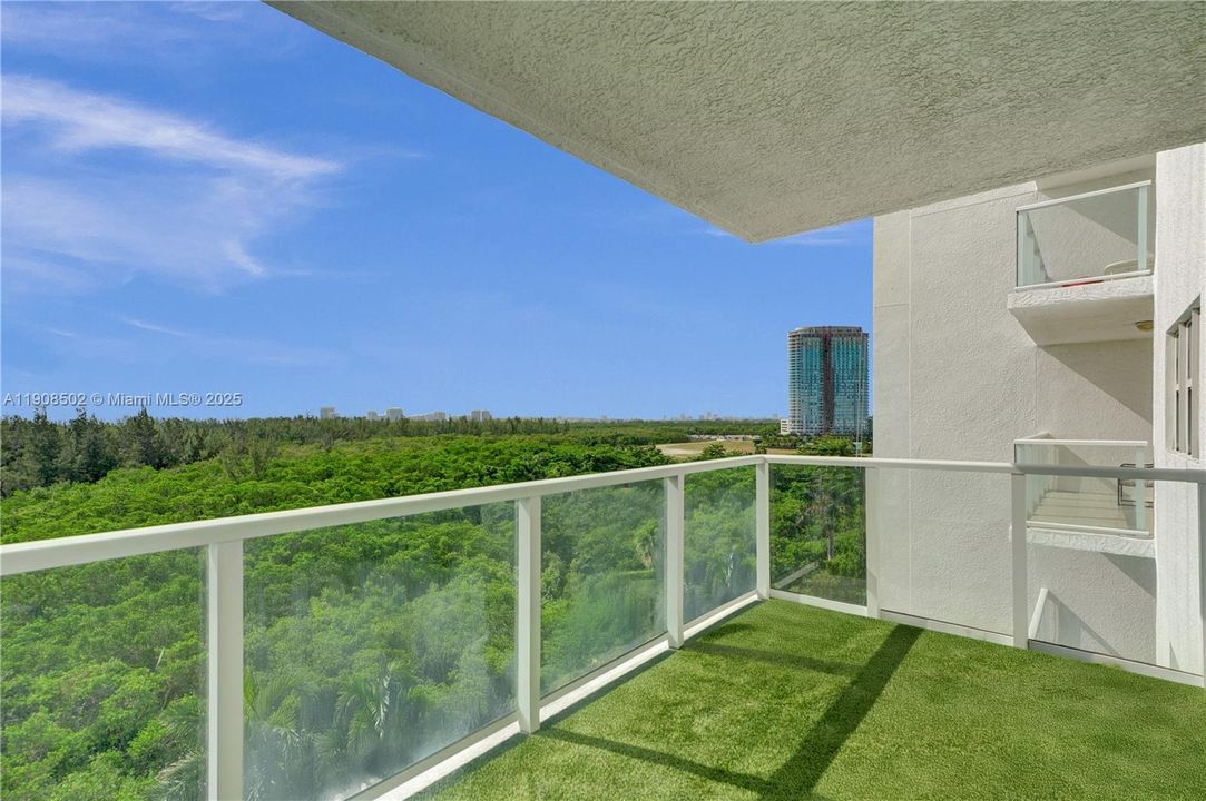 合同活跃: $3,500 (3 贝兹, 3 浴室, 1801 平方英尺)