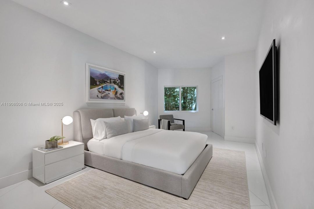 For Sale: $4,950,000 (5 beds, 5 baths, 5647 Square Feet)