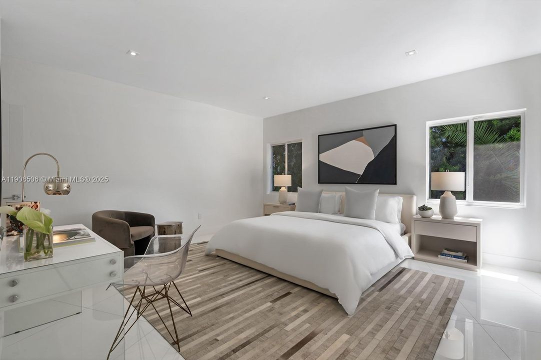 For Sale: $4,950,000 (5 beds, 5 baths, 5647 Square Feet)