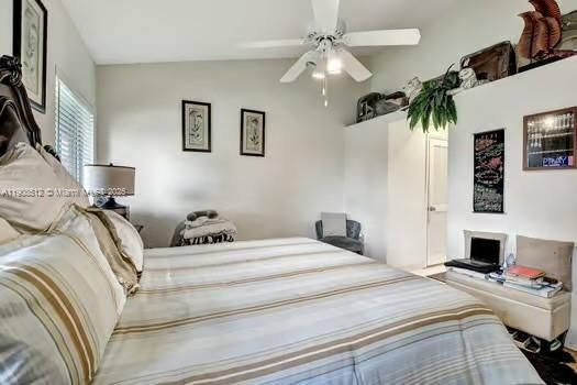 待售: $425,900 (3 贝兹, 2 浴室, 1367 平方英尺)