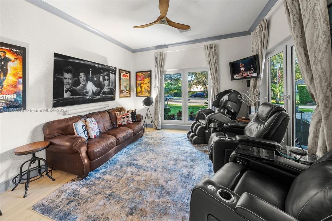 For Sale: $2,150,000 (4 beds, 3 baths, 3560 Square Feet)