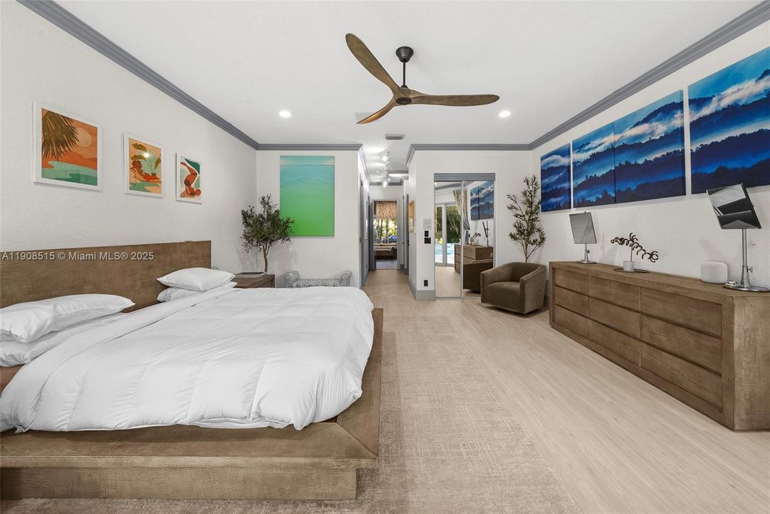 For Sale: $2,150,000 (4 beds, 3 baths, 3560 Square Feet)