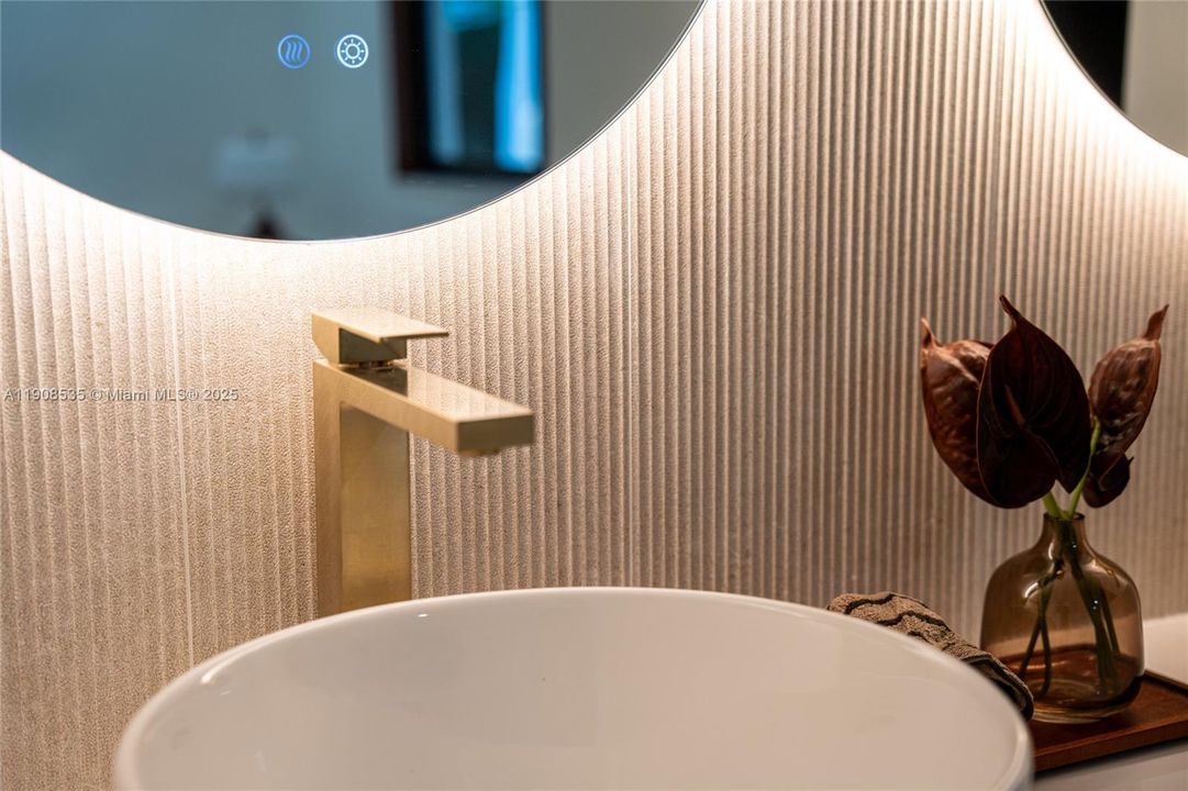 待售: $1,490,000 (4 贝兹, 3 浴室, 2020 平方英尺)