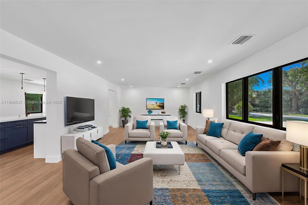 For Sale: $2,000,000 (3 beds, 3 baths, 1974 Square Feet)