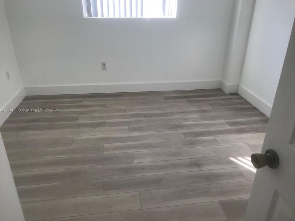 Activo con contrato: $1,850 (1 camas, 1 baños, 627 Pies cuadrados)