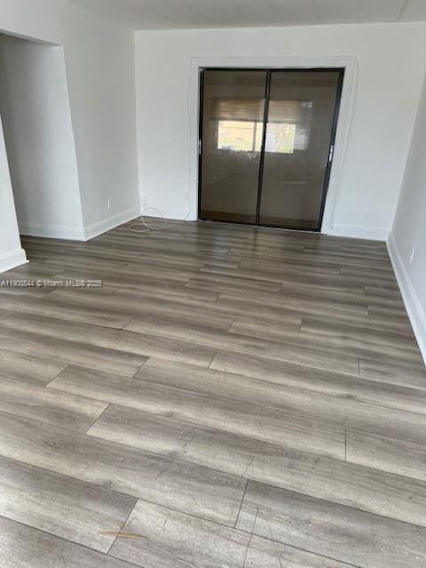 Active With Contract: $2,250 (3 beds, 2 baths, 0 Square Feet)