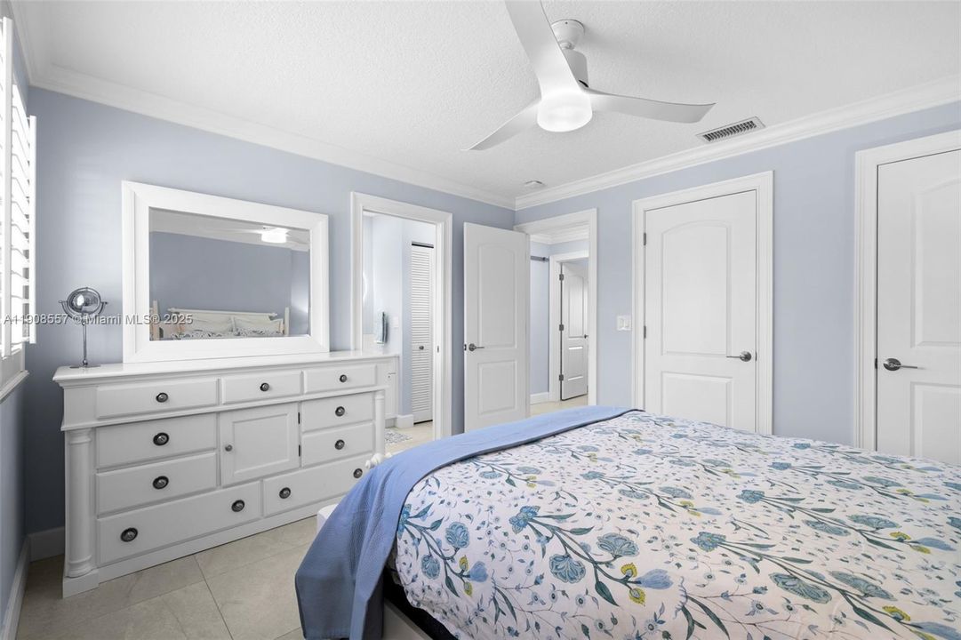 Other Guest bedroom on second floor