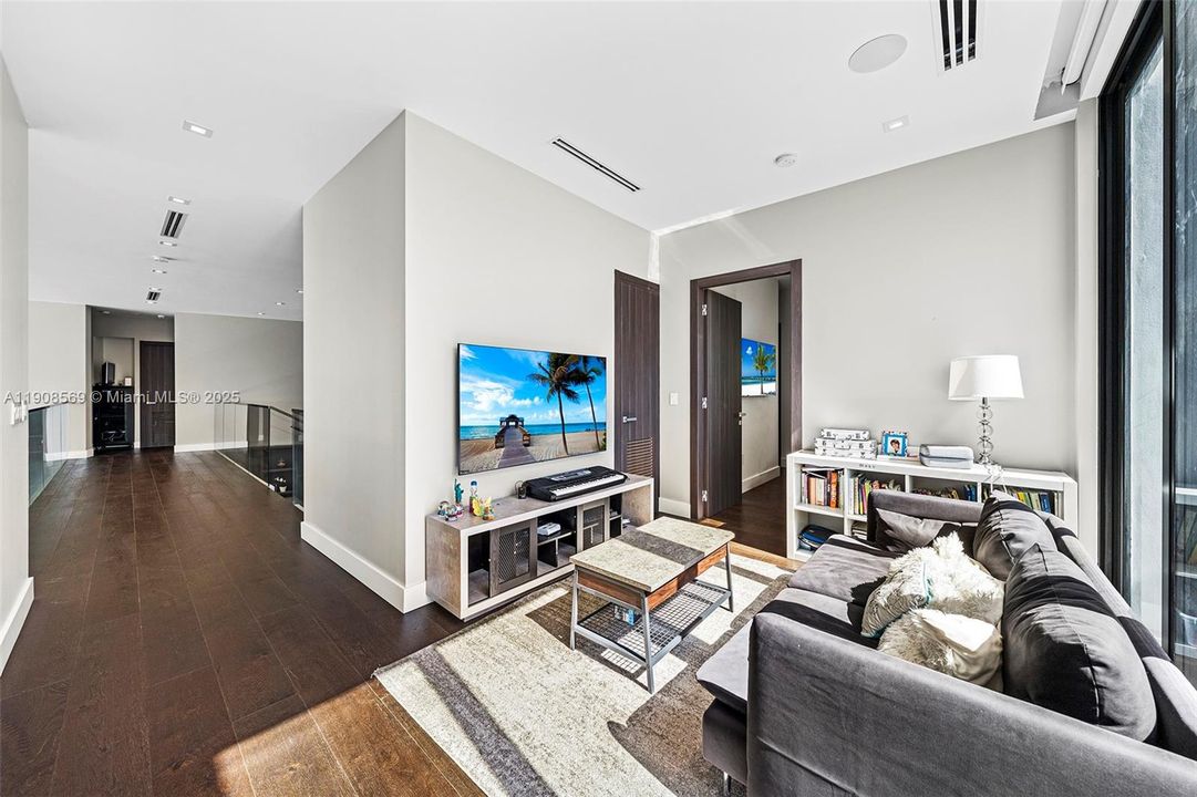 For Sale: $16,900,000 (5 beds, 5 baths, 5347 Square Feet)