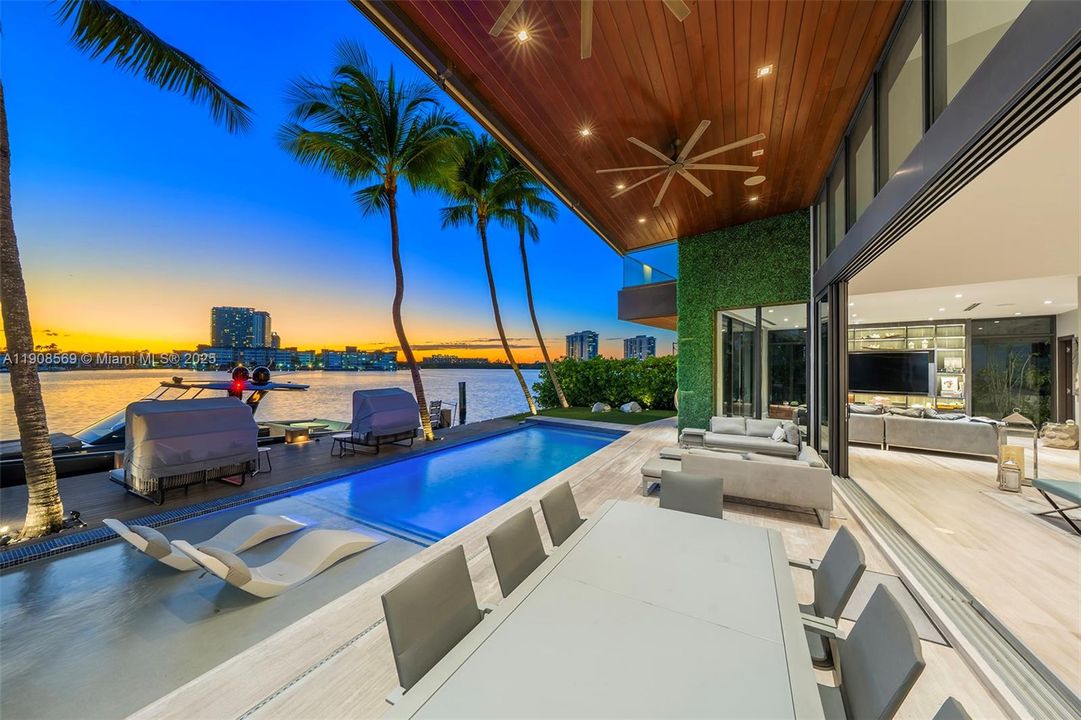 For Sale: $16,900,000 (5 beds, 5 baths, 5347 Square Feet)