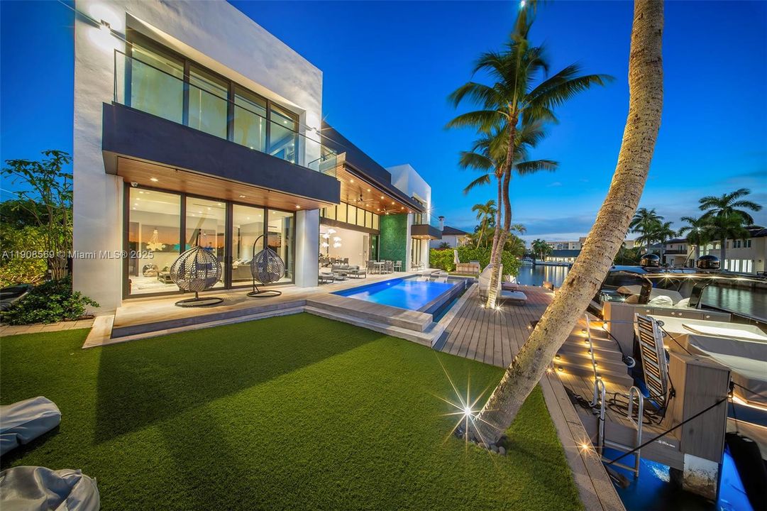 For Sale: $16,900,000 (5 beds, 5 baths, 5347 Square Feet)