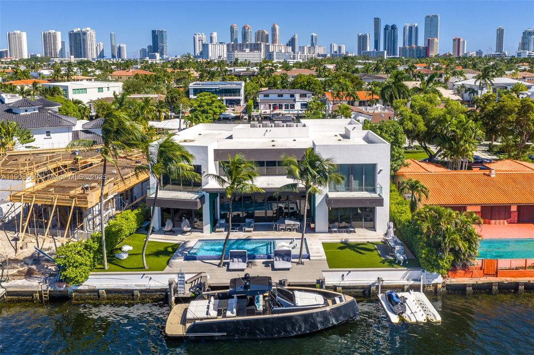 For Sale: $16,900,000 (5 beds, 5 baths, 5347 Square Feet)