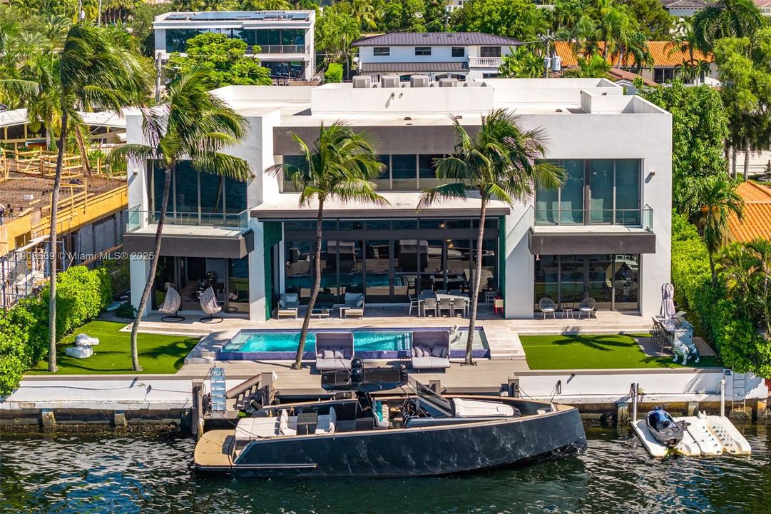 For Sale: $16,900,000 (5 beds, 5 baths, 5347 Square Feet)