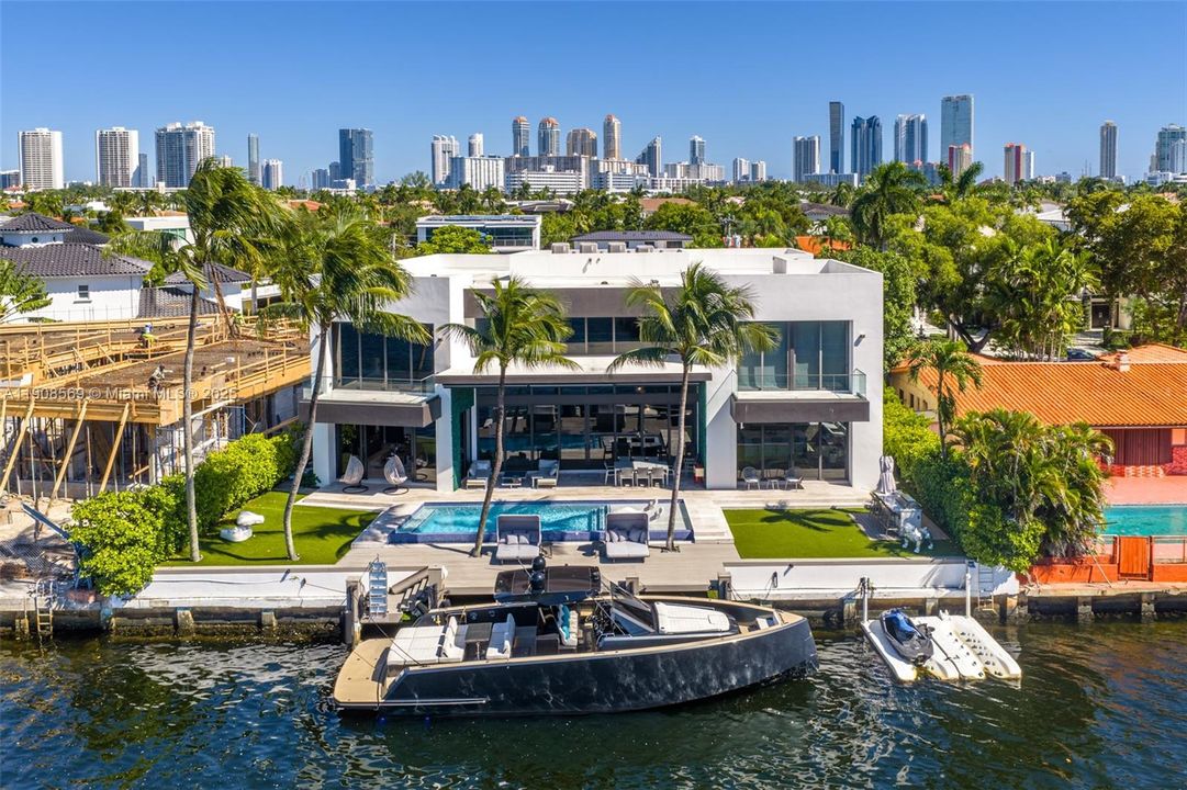 For Sale: $16,900,000 (5 beds, 5 baths, 5347 Square Feet)