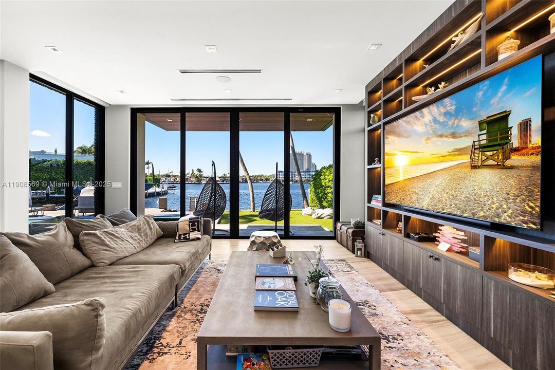 For Sale: $16,900,000 (5 beds, 5 baths, 5347 Square Feet)