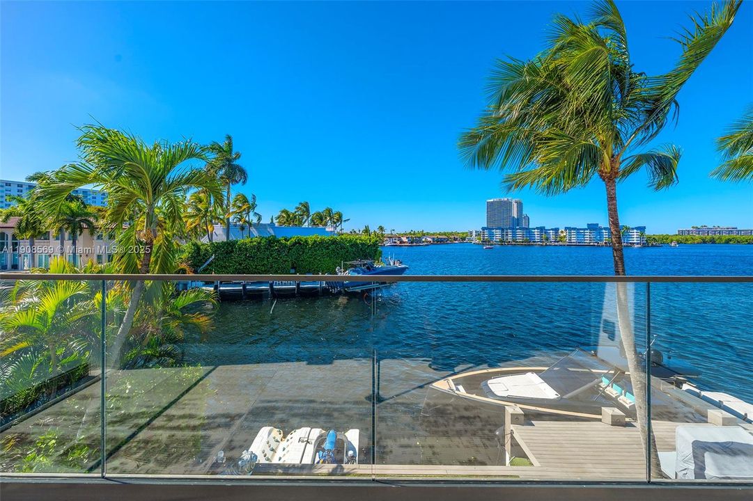 For Sale: $16,900,000 (5 beds, 5 baths, 5347 Square Feet)