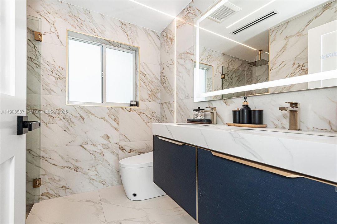 The latest in top of the line cabinetry.