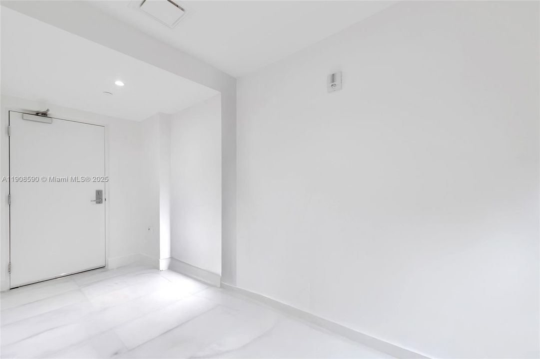 Storage, A/C, 2nd Foyer