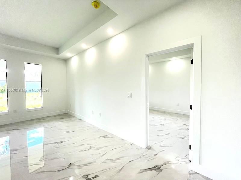 Recently Rented: $2,200 (3 beds, 2 baths, 1776 Square Feet)