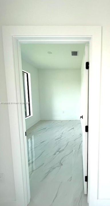 Recently Rented: $2,200 (3 beds, 2 baths, 1776 Square Feet)