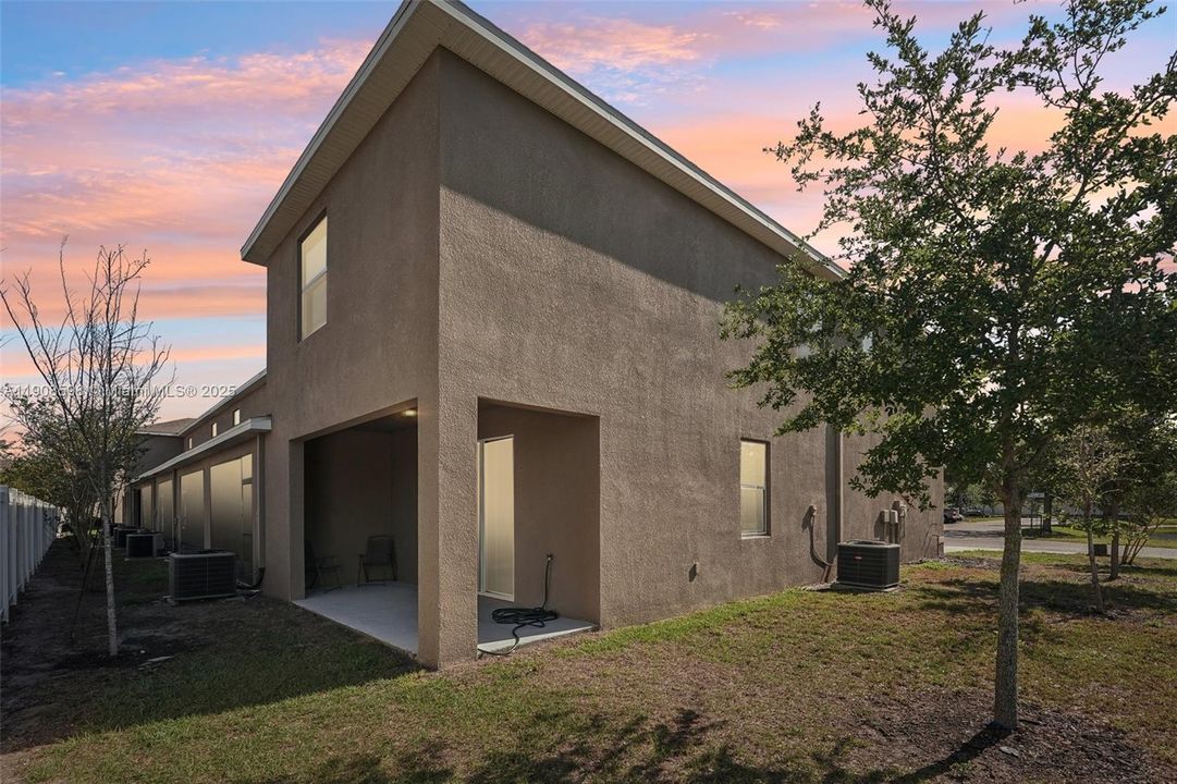 На продажу: $259,500 (3 спален, 2 ванн, 1785 Квадратных фут)