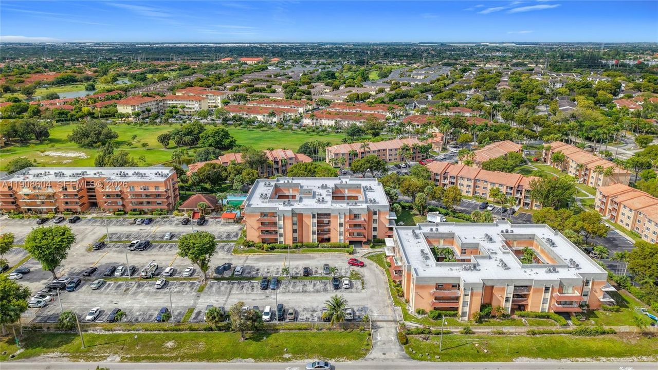 待售: $279,900 (3 贝兹, 2 浴室, 1130 平方英尺)