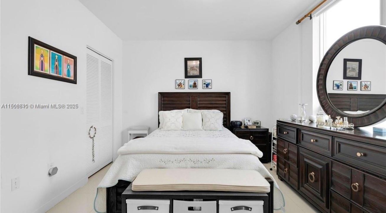 Недавно арендовано: $2,300 (1 спален, 1 ванн, 0 Квадратных фут)