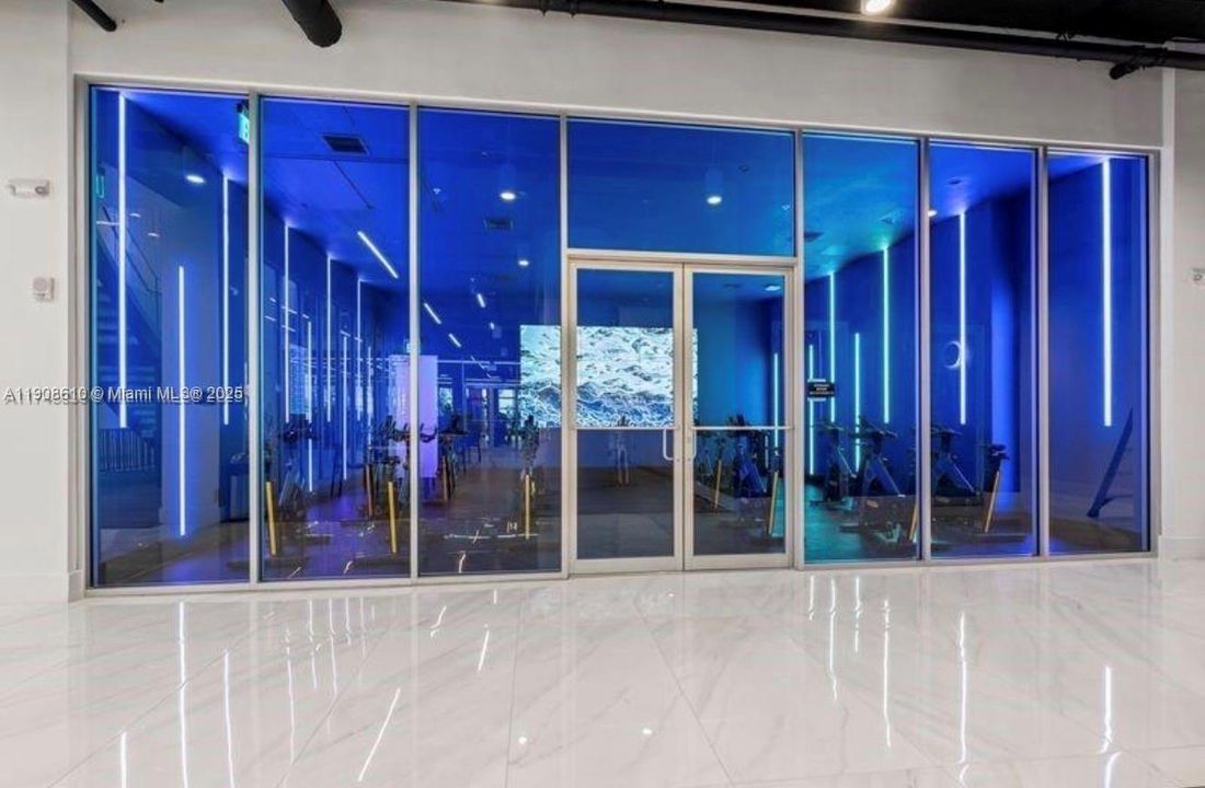 Недавно арендовано: $2,300 (1 спален, 1 ванн, 0 Квадратных фут)