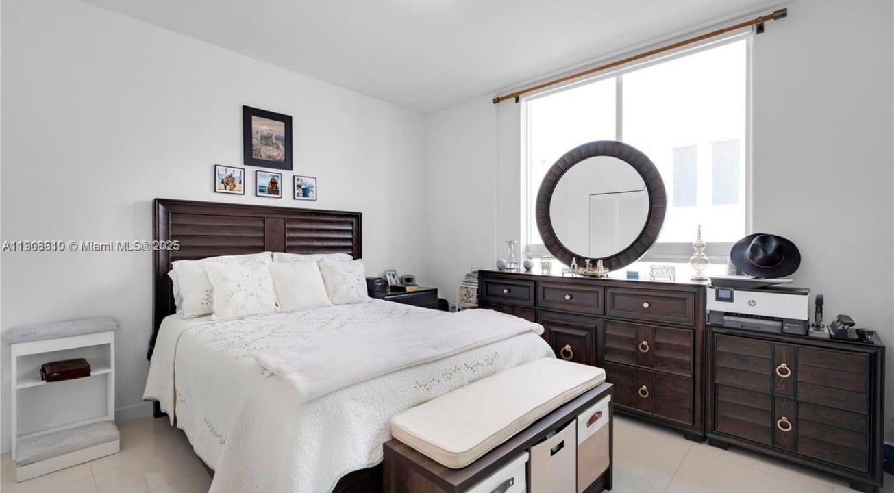 Недавно арендовано: $2,300 (1 спален, 1 ванн, 0 Квадратных фут)