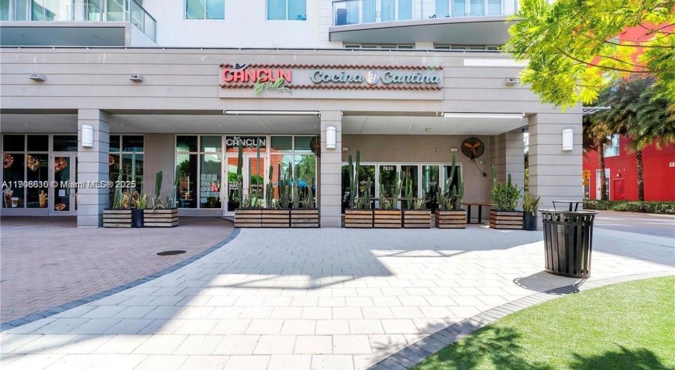 Недавно арендовано: $2,300 (1 спален, 1 ванн, 0 Квадратных фут)