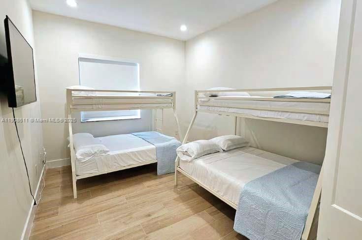 For Sale: $1,450,000 (5 beds, 3 baths, 2999 Square Feet)