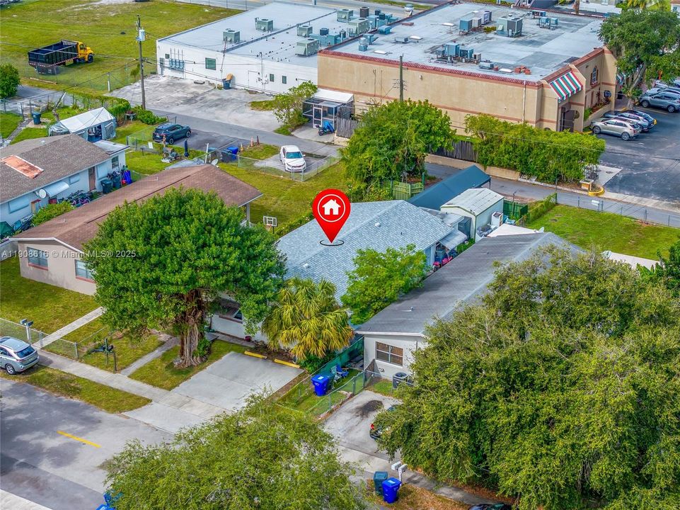 待售: $599,000 (0 贝兹, 0 浴室, 1669 平方英尺)