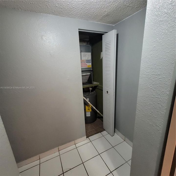 Activo con contrato: $1,675 (1 camas, 1 baños, 640 Pies cuadrados)