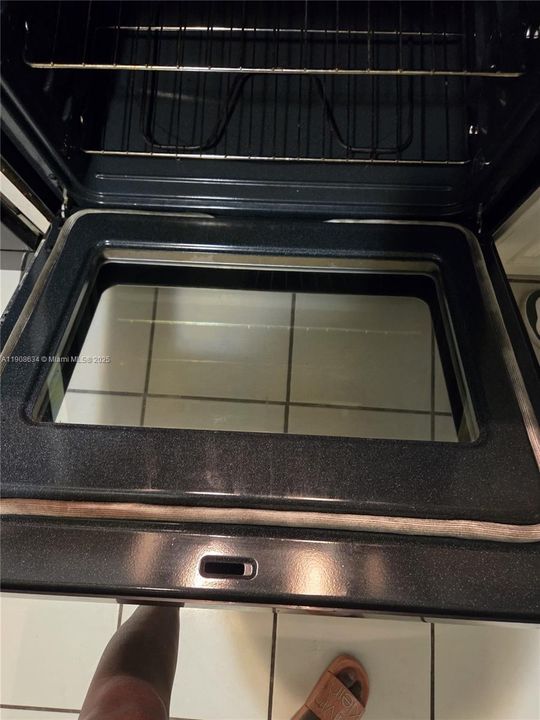 Activo con contrato: $1,675 (1 camas, 1 baños, 640 Pies cuadrados)