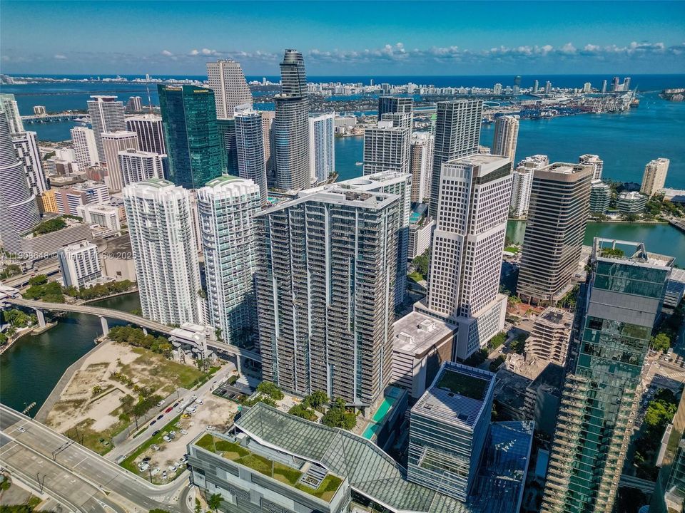 En Venta: $710,000 (1 camas, 1 baños, 879 Pies cuadrados)